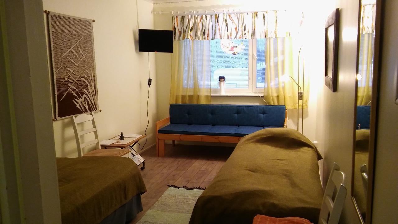 Kuutamo B&B Guesthouse 수오무살미 외부 사진